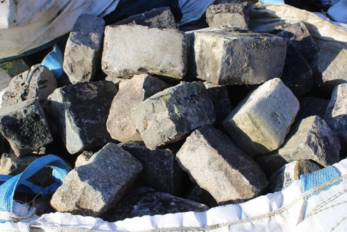 Reclaimed granite cobble setts - reclaimed,