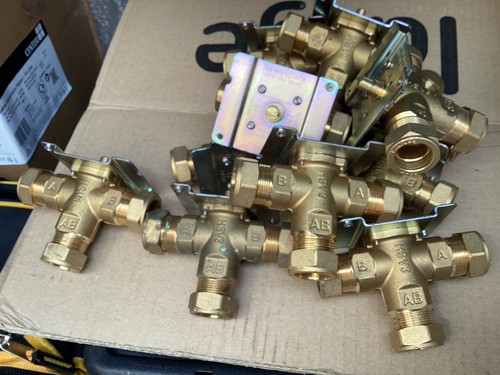 Danfoss hsv3 port - hsv3, 3-port