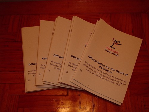 Fipjp petanque rule books - 10,