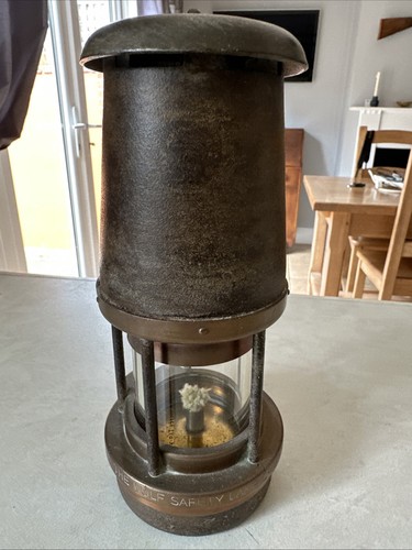 The wolf safety lamp wm - safety, co