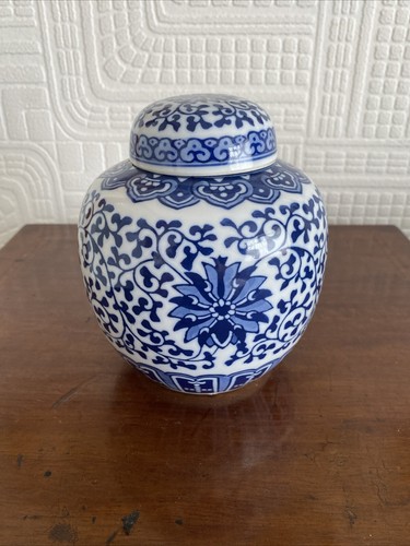 Lovely oriental blue white - lovely,