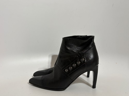 Vtg chanel black - black, leather