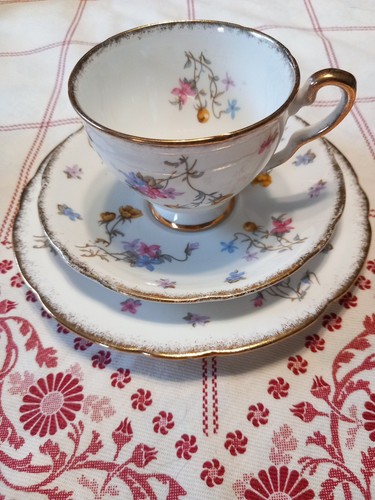 Royal stafford bone china - stafford,