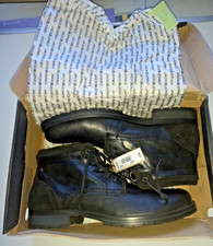 Jack and Jones boots size UK 10 black chukka classic Leather Boots Boxed New