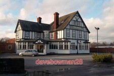 PHOTO  THE MOON PUBLIC HOUSE