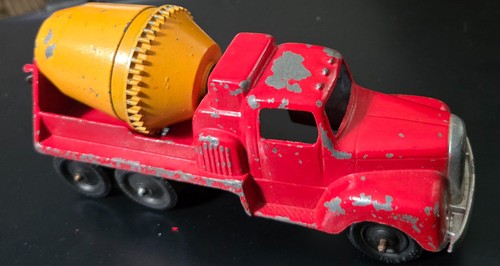 Vintage tootsie toy - , cement