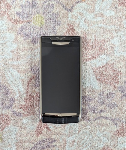 Vertu signature touch v06 - signature, rare