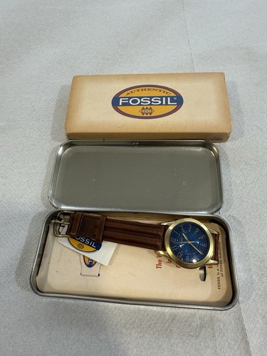 Vintage fossil past - past, present