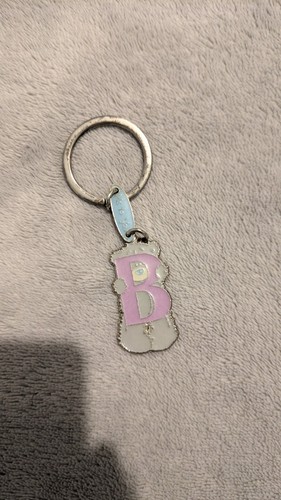 You keyring tatty - 'b', keyring.
