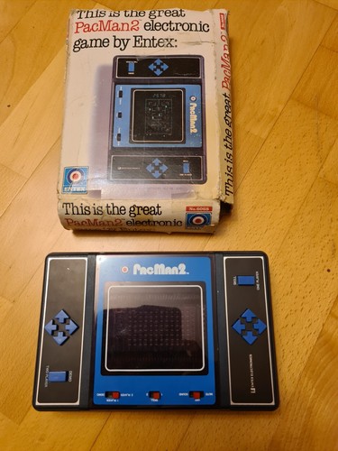 Entex pacman hand held - 2,