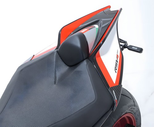 Polished carbon tail - polished,