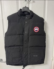 Canada Goose Men's Large