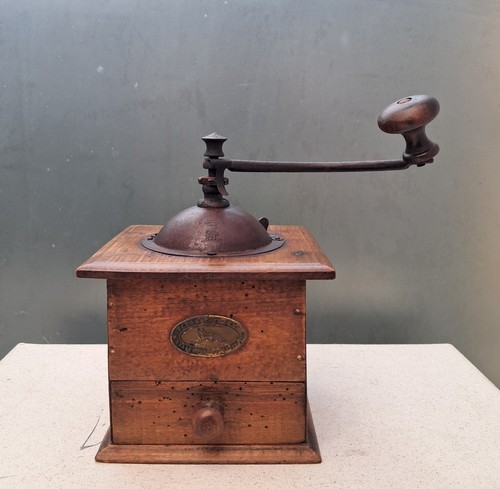 Vintage french coffee - french, grinder