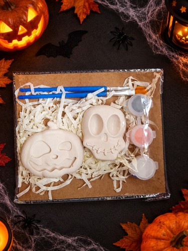 4xhalloween plaster painting - 4xhalloween,