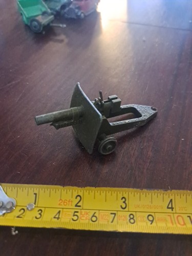 Vintage britains toy - toy, artillery