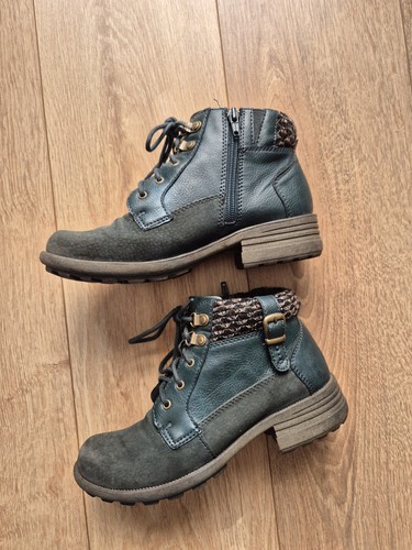 Earth spirit mobile - spirit, boots