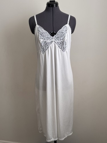 Vintage charnos white - vintage,