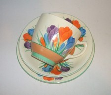 CLARICE CLIFF CROCUS TRIO -