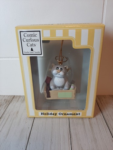 Comic curious cats christmas - cats,