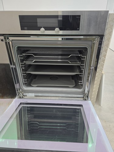 Miele h4640b catalytic oven - catalytic,