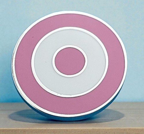 Mod target badge in - badge, pink