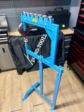 METZ WORK BENCH TOP ENGLISH WHEEL / WHEELING METAL WORKING MACHINE WITH STAND