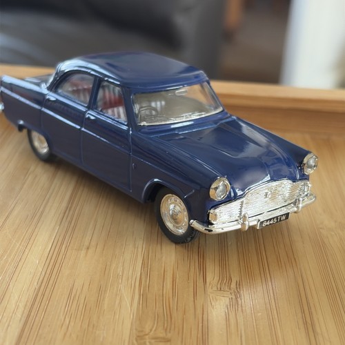 Corgi classic d710 ford - classic,