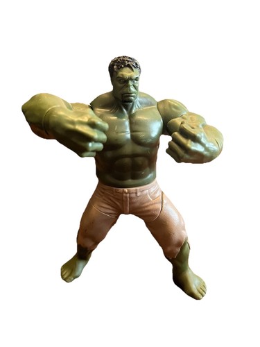 2011 hasbro fist smashing hulk - 2011,