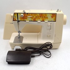 Rare Vintage Singer Starlet