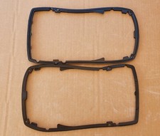 Mercedes-Benz 2 x Seal