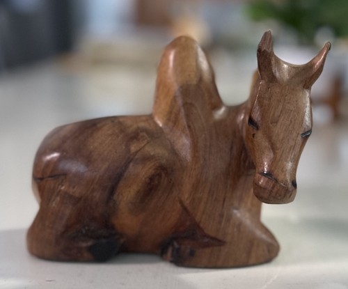 Vtg carved wooden - vtg, sitting