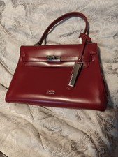 Picard Deep Cherry Red