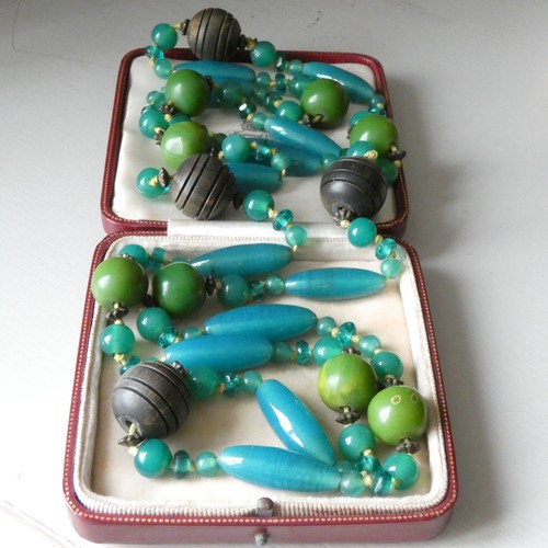 Vintage long beaded - vintage,