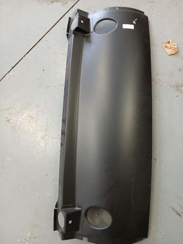 Rear lower valance - lower,