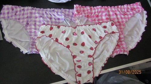 Job lot pairs - 3,