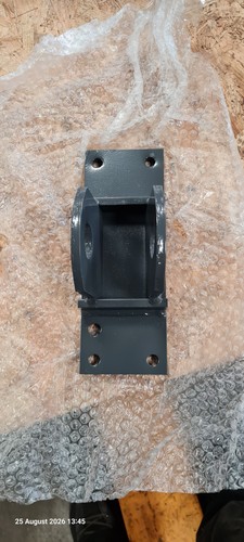Kubota front hitch - ,