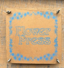 Super Retro Vintage Flower