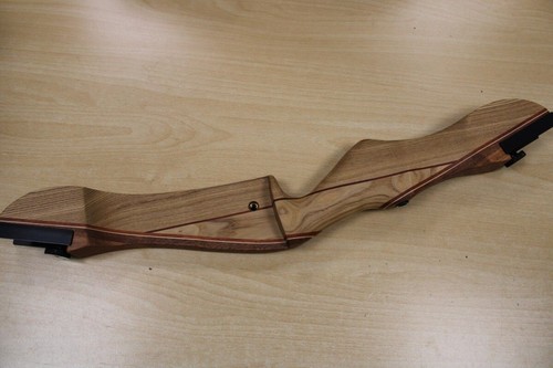 Bow center section - section, risers