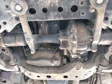 FRONT DIFFERENTIAL / 1895163