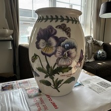 PORTMEIRION BOTANIC GARDEN