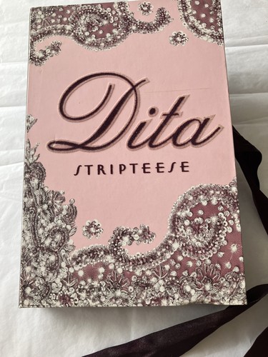 Dita von teese stripteese flip - dita,