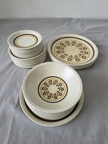 Various retro biltons saucers - various,