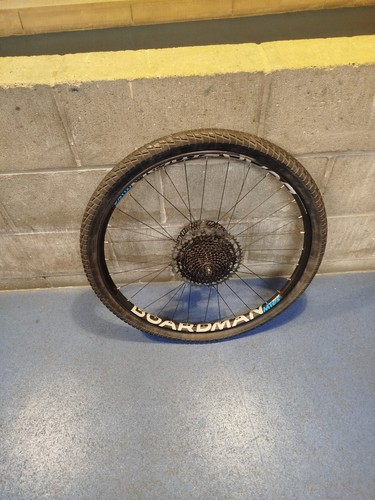Boardman rear wheel inch - 27.5,