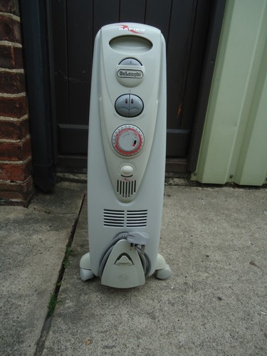 Delonghi rapido 3kw - 3kw, filled