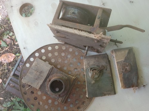 Vintage radiogram fittings - radiogram,