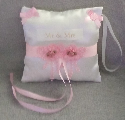 Wedding ring pillow cushion - /,