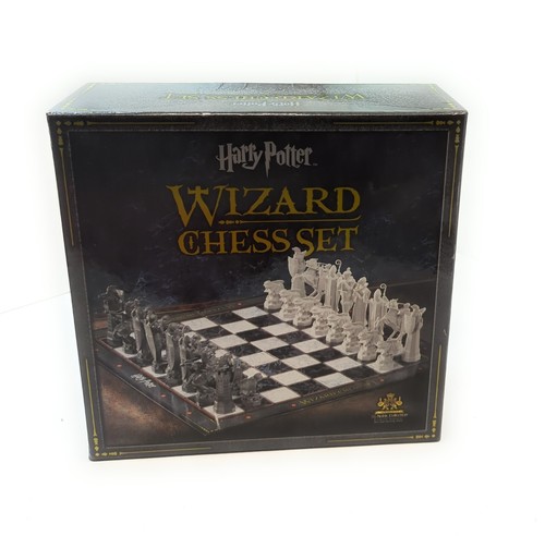 Harry potter wizard chess set - potter,