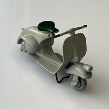 Mercury Vespa 125 Scooter Grey With Green Seat Vintage 1950s Diecast 1:32 Italy