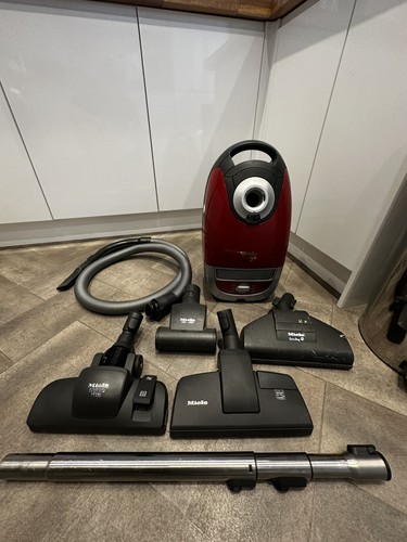 Miele vacuum cleaner - vacuum, cylinder