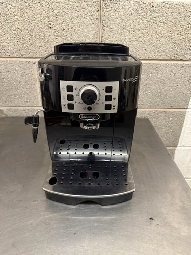 Longhi magnifica ecam - s,